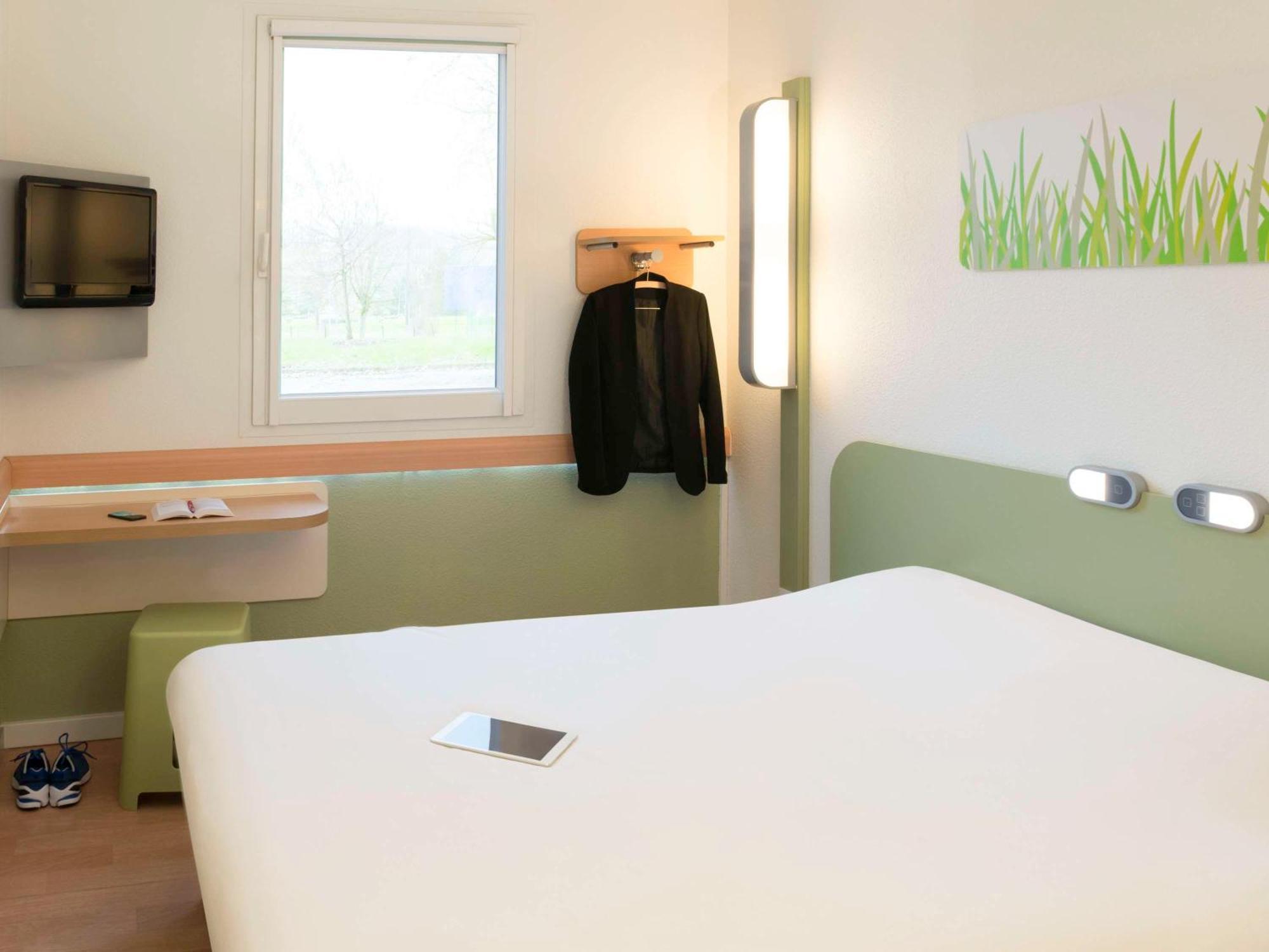 Ibis Budget Lons-Le-Saunier Exterior foto