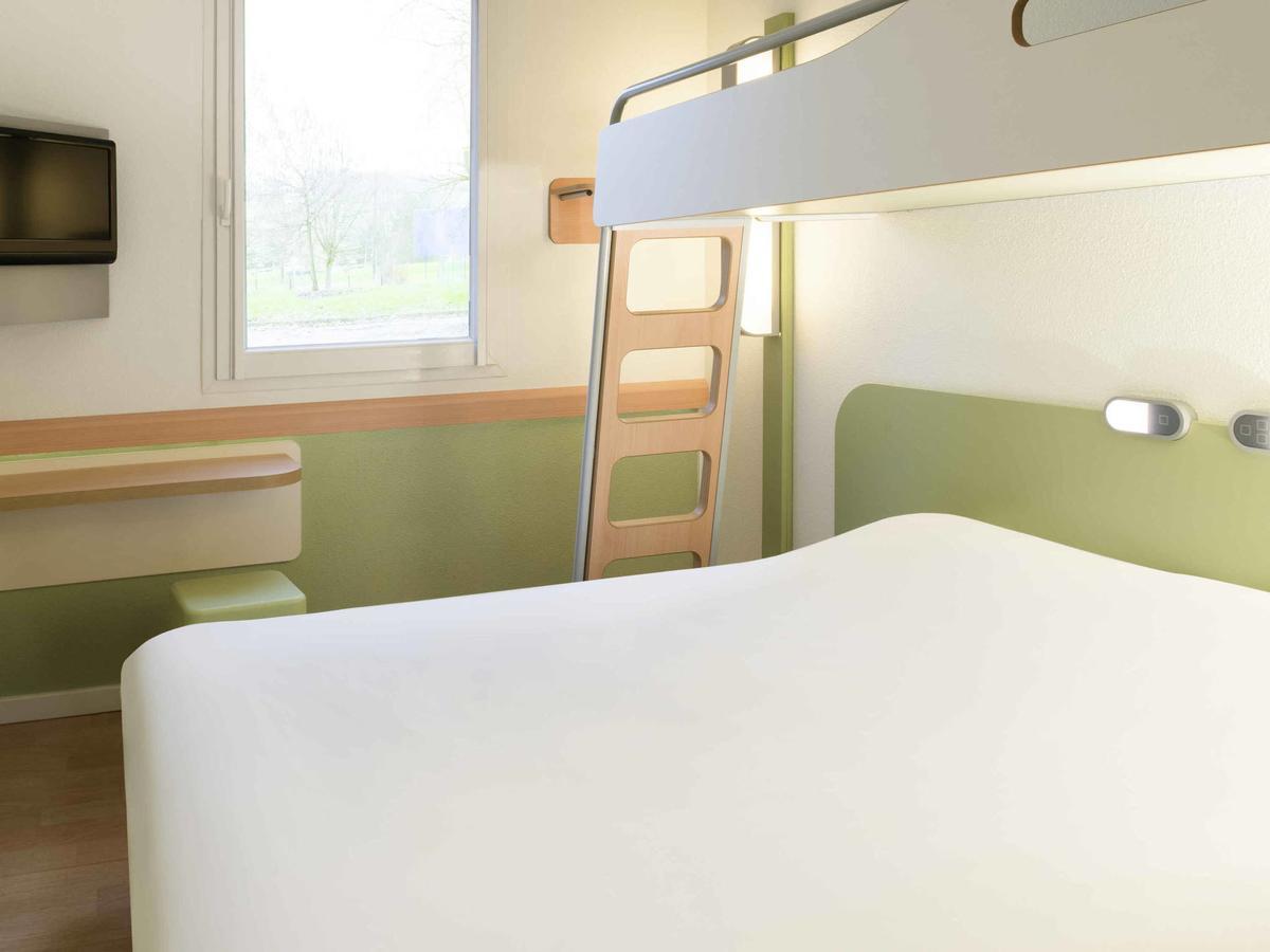 Ibis Budget Lons-Le-Saunier Exterior foto